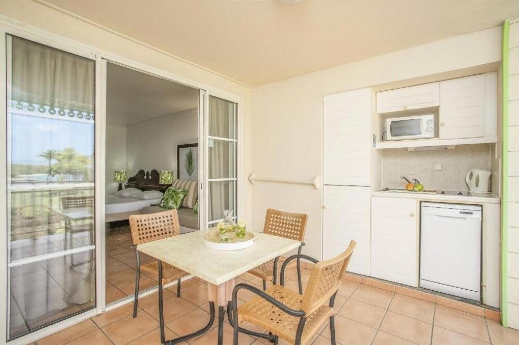 Vacances972 Conceptmultishop Logement A Pierre Et Vacances サント・リュス エクステリア 写真
